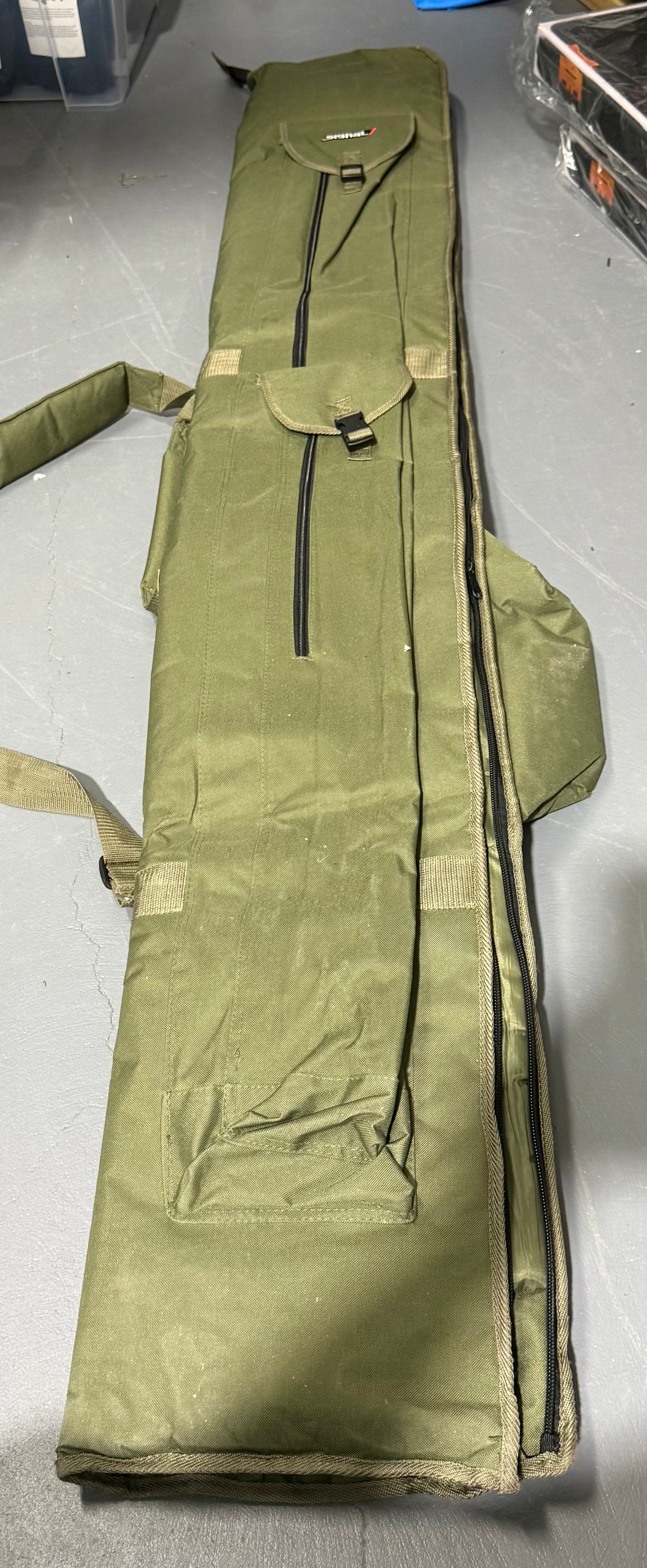 Signal 3 Rod Holdall